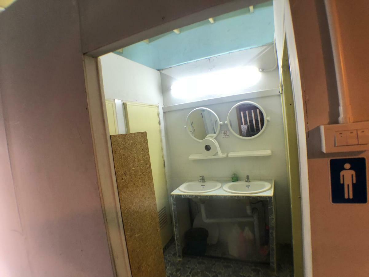 Smart Hostel Чиангмай Екстериор снимка